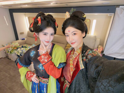 鞠婧祎