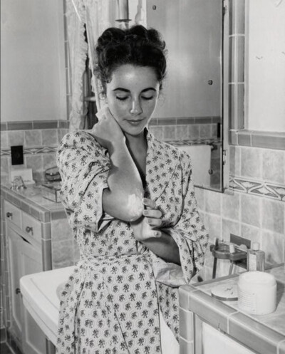 Elizabeth Taylor ​​​