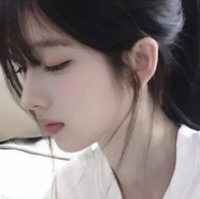 纯白