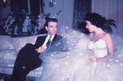 Elizabeth Taylor ​​​