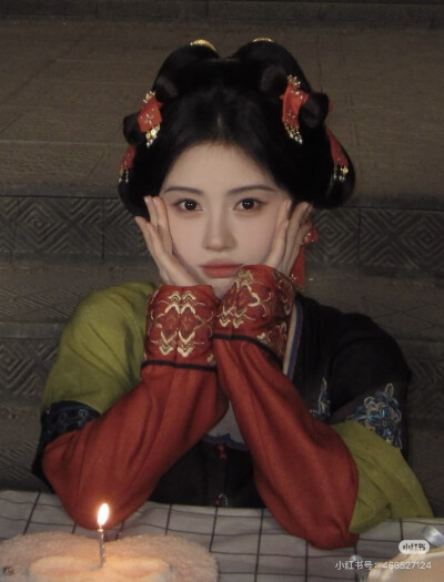 鞠婧祎