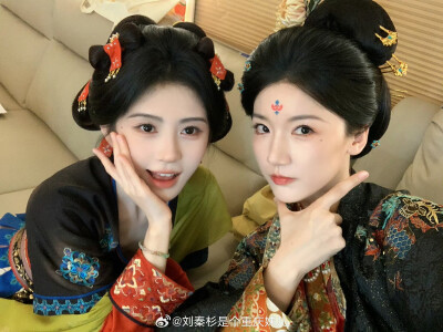 鞠婧祎