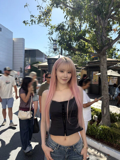 宮脇咲良INS更新