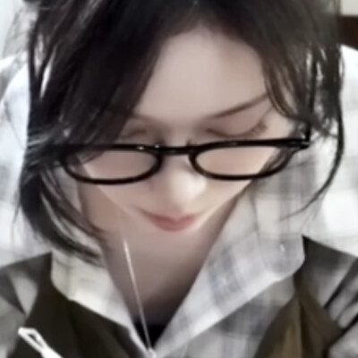 陶艺女