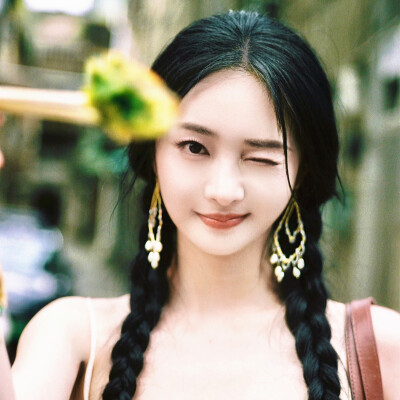 周洁琼