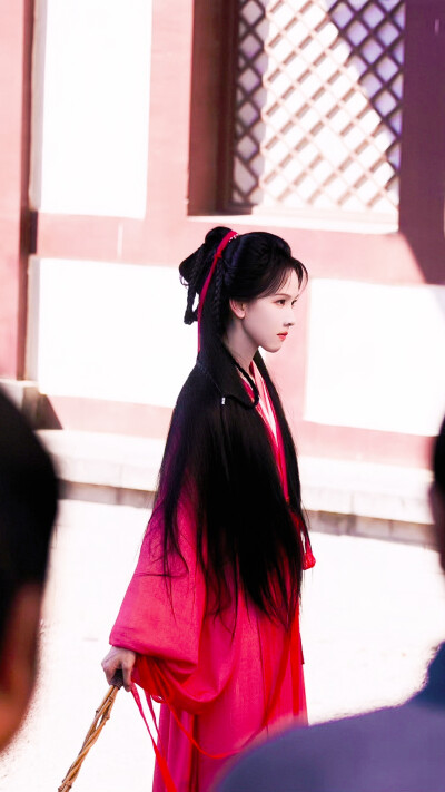 翘楚
