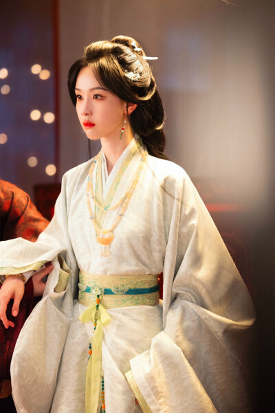 陈都灵