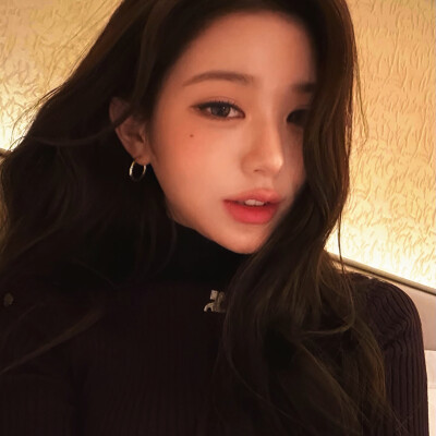张元英