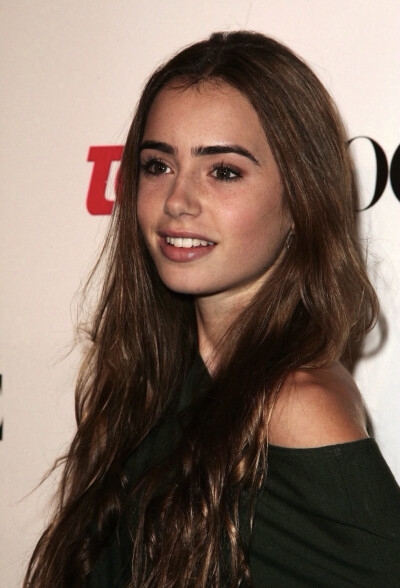 Lily Collins