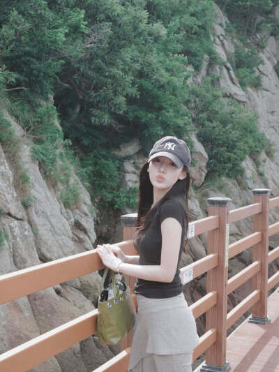 郑多彬 