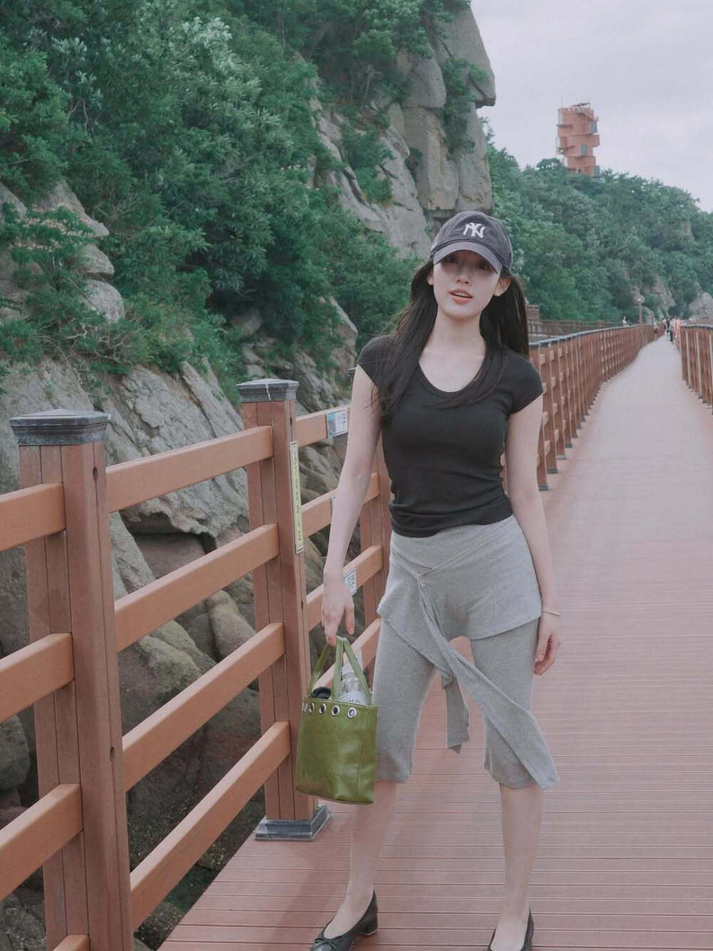 郑多彬 