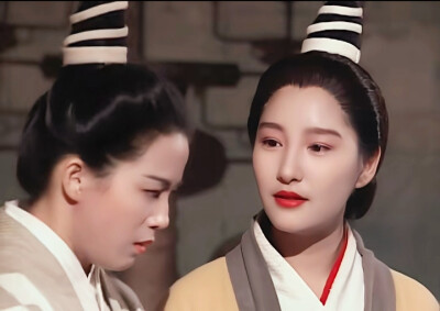 李桂英/洪凌波