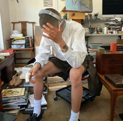 头像丨男头 平静的时候总会想起从前