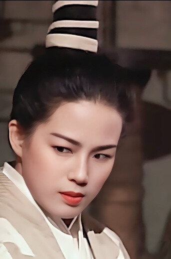 李桂英/洪凌波