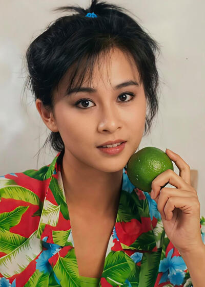 刘嘉玲