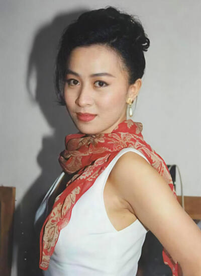 刘嘉玲