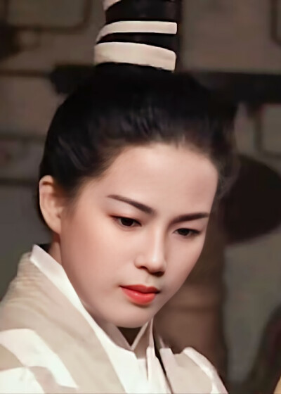 李桂英/洪凌波