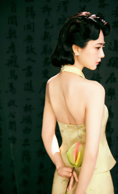 姜佩瑶