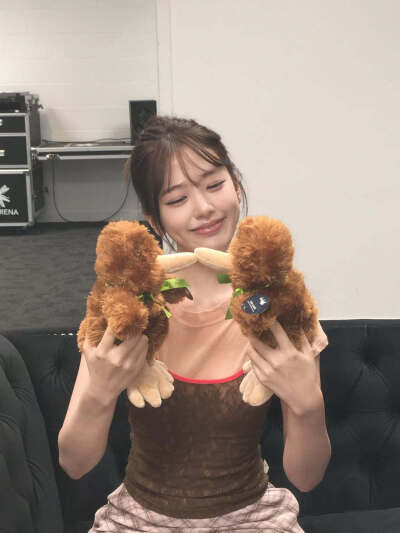 安宥真 yujin