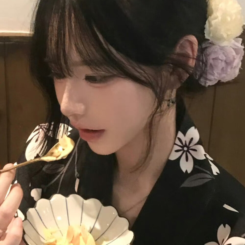 我不是让长得像张元英的联系我吗？