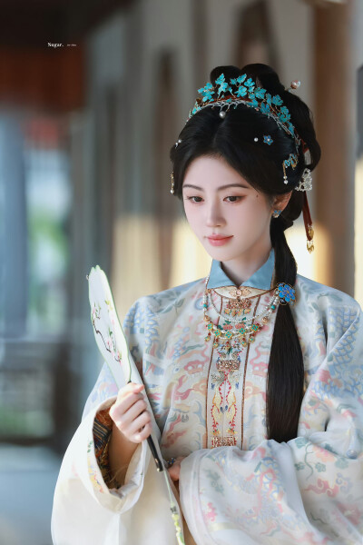 鞠婧祎