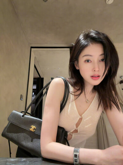 张天爱