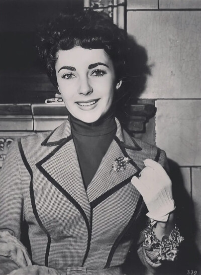 Elizabeth Taylor ​​​