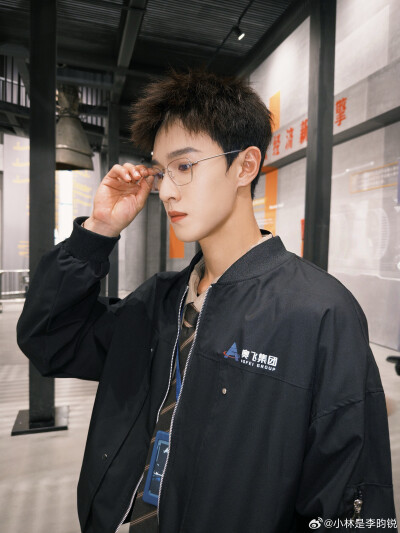 李昀锐