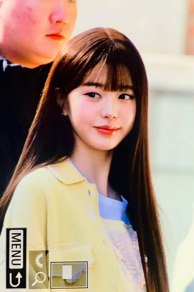 张元英