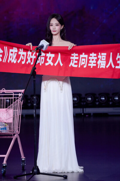 李一桐