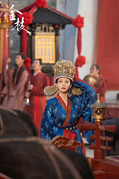 李一桐