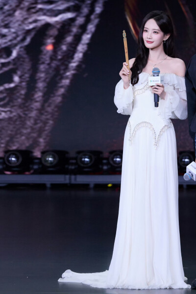 李一桐