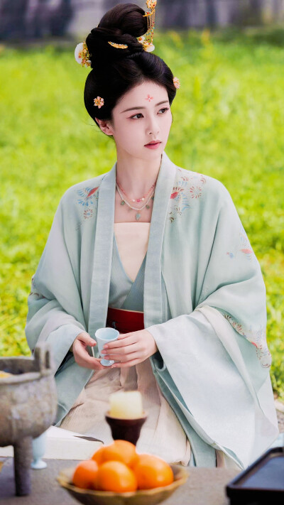 莫离