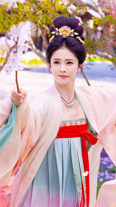 莫离