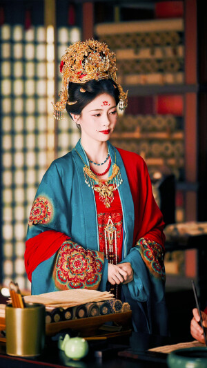 莫离