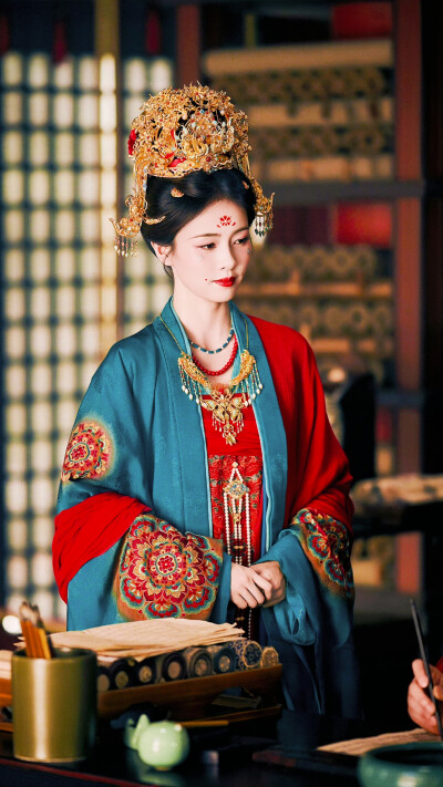 莫离