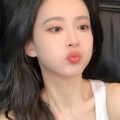 可爱的让我心动的，漂亮女孩～