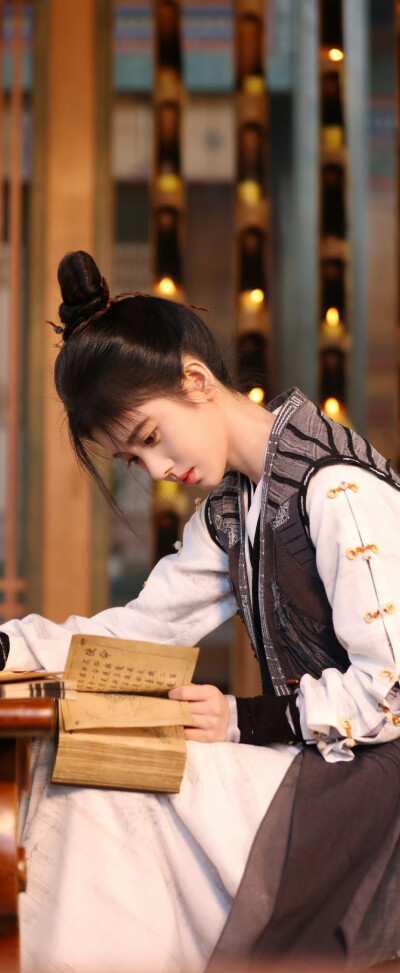 鞠婧祎《千香》姜黎非