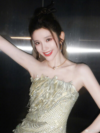 唐艺昕