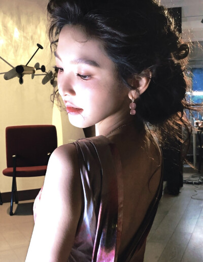 章若楠
