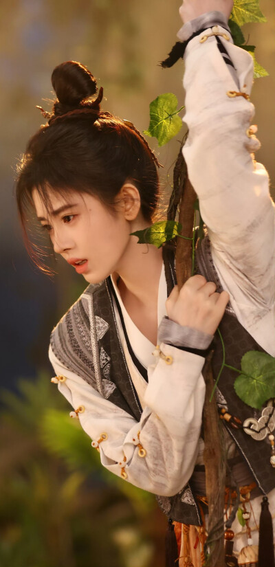 鞠婧祎《千香》姜黎非