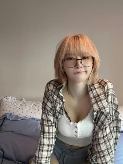 宮脇咲良INS更新