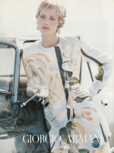 Amber Valletta