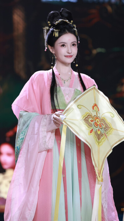 盛世天下 林小宅