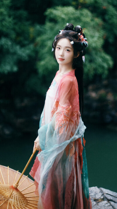 吕小雨