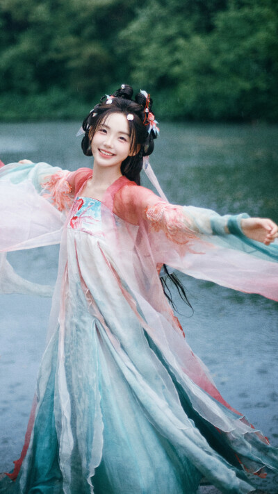 吕小雨