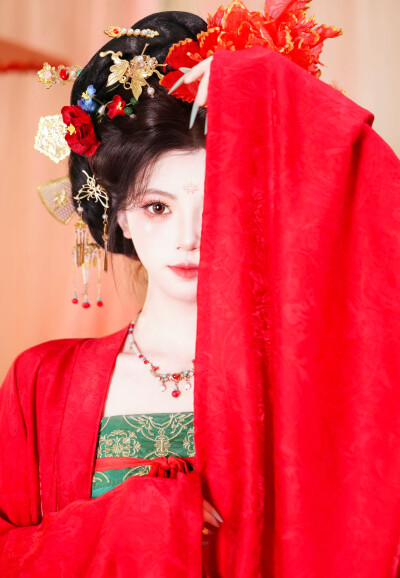 花开富贵，文定吉祥。