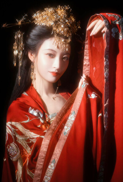 杨舒予