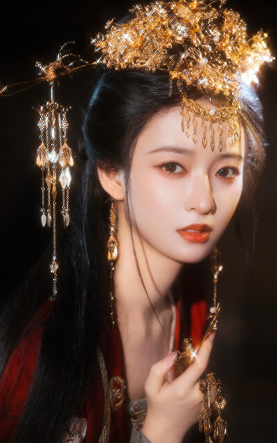 杨舒予