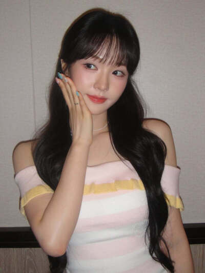 权娜妍